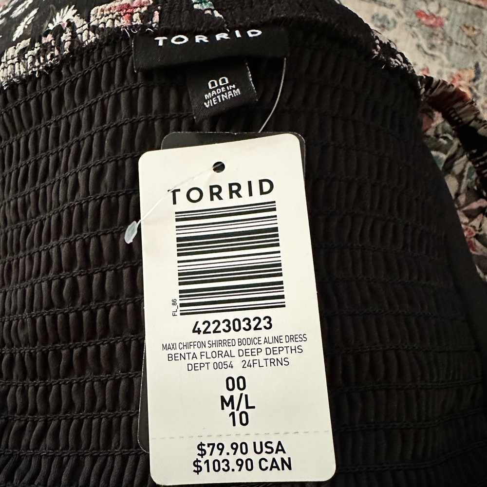 NWT TORRID Maxi Dress - Picture 7 of 9